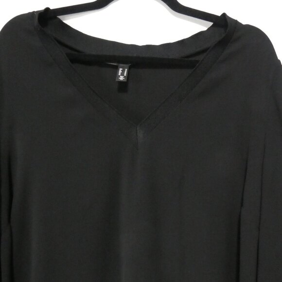 LOVE & LEGEND | size 16 | Black Long Sleeve V-NECK Blouse | Full Lace Arm Strips - Picture 4 of 14